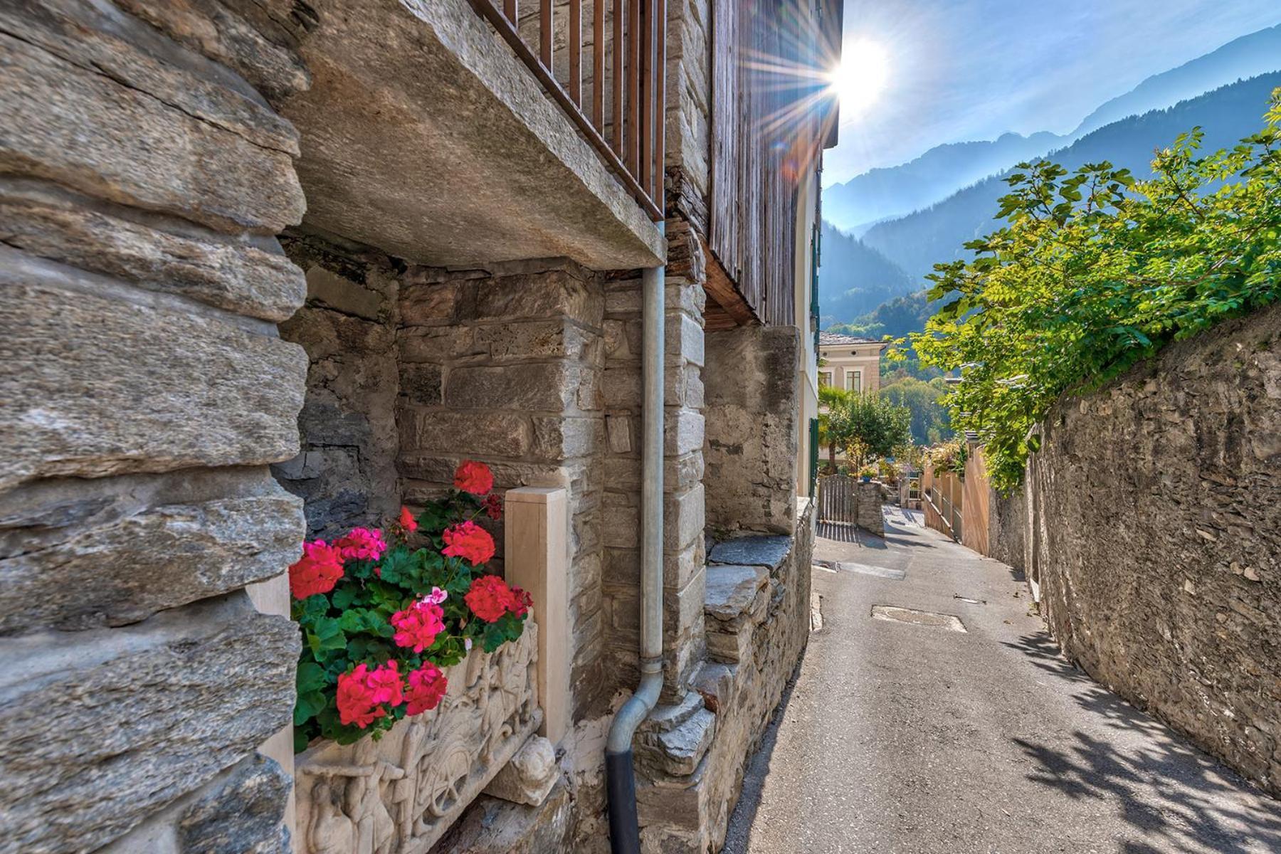 Casa Pool Tra St Moritz E Il Lago Di Como Castasegna Room photo